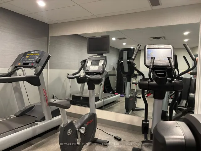 Additional image 28 of 30 Gloucester St Unit 1802