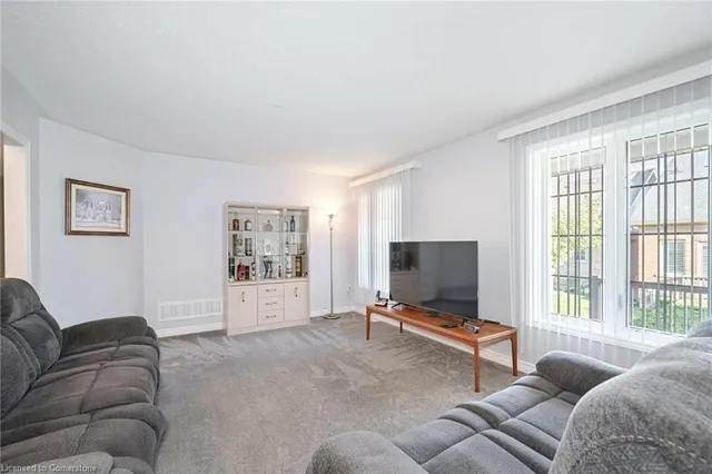 Additional image 10 of 17 Lacorra Way