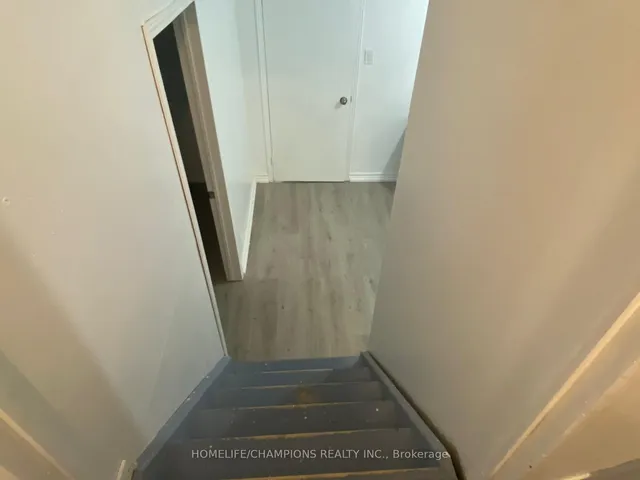 Additional image 28 of 46 Canmore Blvd