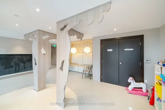 Additional image 31 of 8 Nahani Way Unit 321