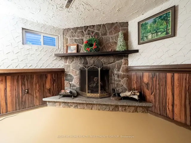 Additional image 19 of 1704 Oberon Cres