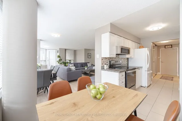 Additional image 11 of 700 Constellation Dr Unit 102