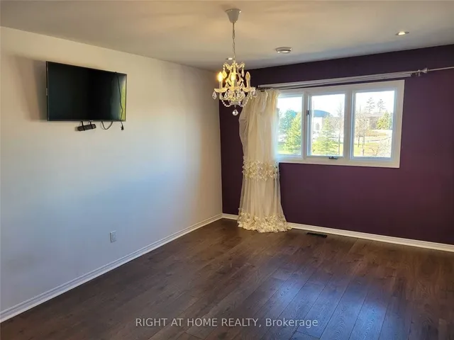 Additional image 27 of 1080 Glenashton Dr
