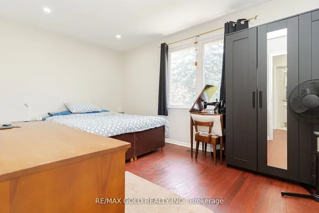 Additional image 22 of 111 Dearbourne Blvd