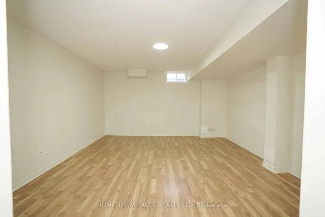 Additional image 36 of 69 Teal Crest Circ