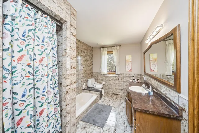 Additional image 24 of 8 Beamish Crt