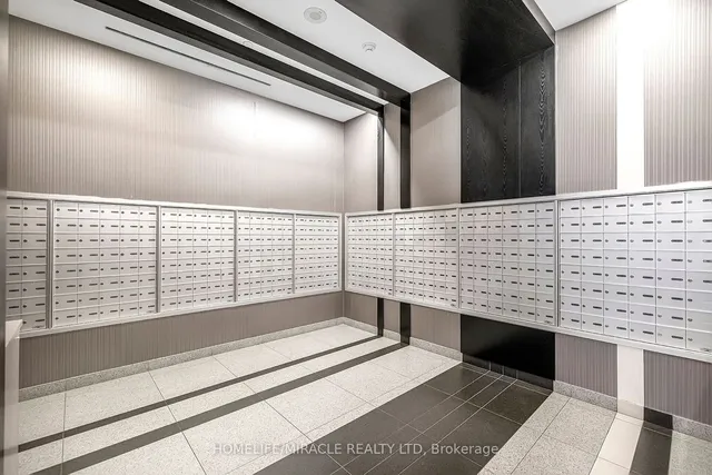 Additional image 7 of 51 East Liberty St Unit 1108