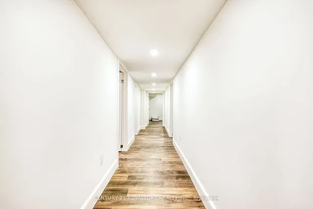 Additional image 33 of 47 Moore St