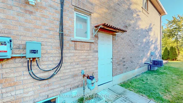 Additional image 29 of 36 Clarion Rd