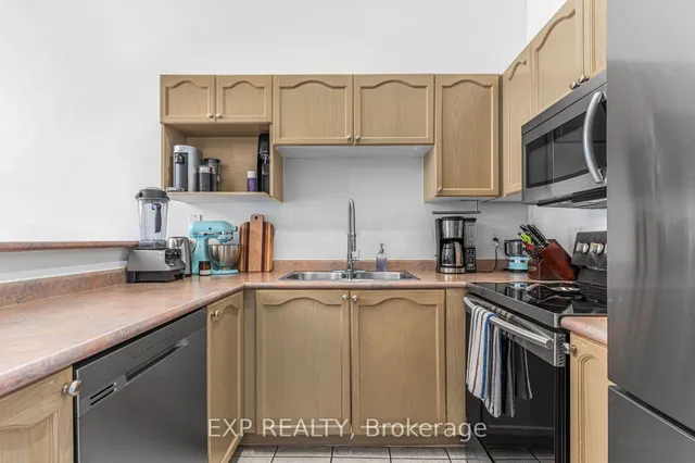Additional image 4 of 4005 Kilmer Dr Unit 409