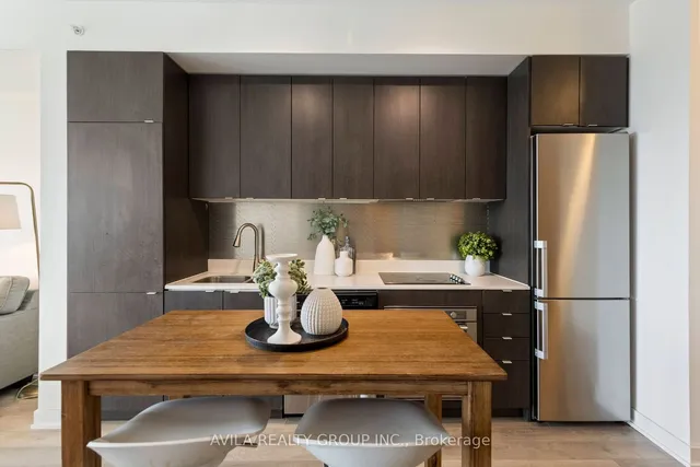 Additional image 10 of 5220 Dundas St Unit D420