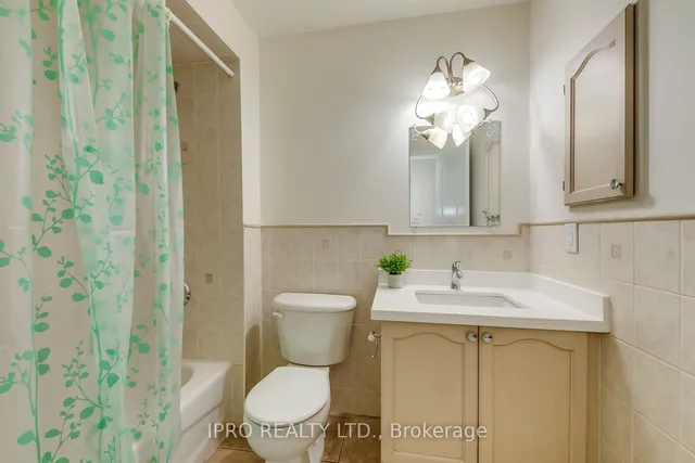 Additional image 32 of 6028 Silken Laumann Way