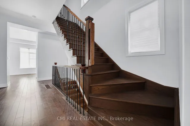 Additional image 18 of 2122 Royal Gala Circ