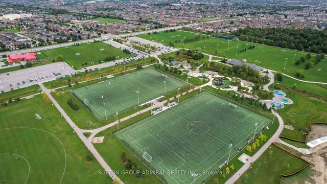 Additional image 13 of 185 VETERANS Dr Unit #5