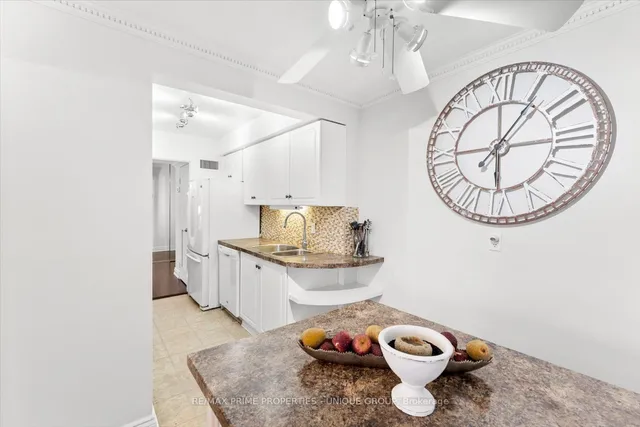 Additional image 16 of 1333 Bloor St Unit 205