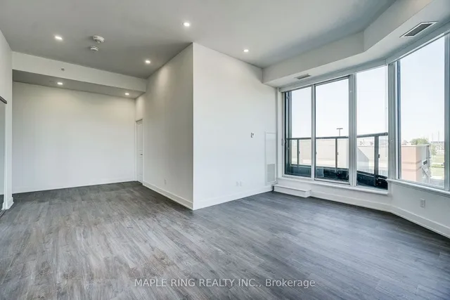 Additional image 4 of 2489 Taunton Rd Unit 212