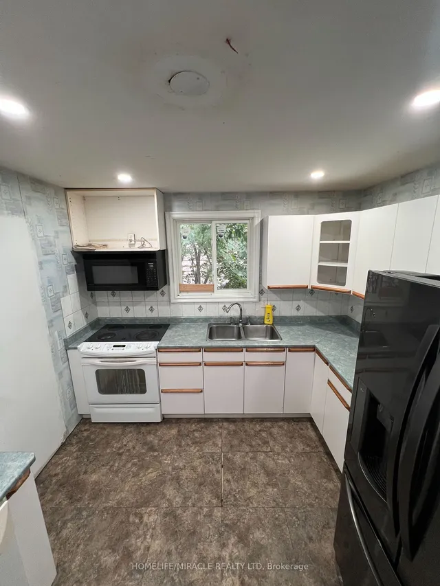 Additional image 6 of 93 Greenbriar Rd