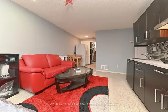 Additional image 21 of 1320 Hampton St Unit 25