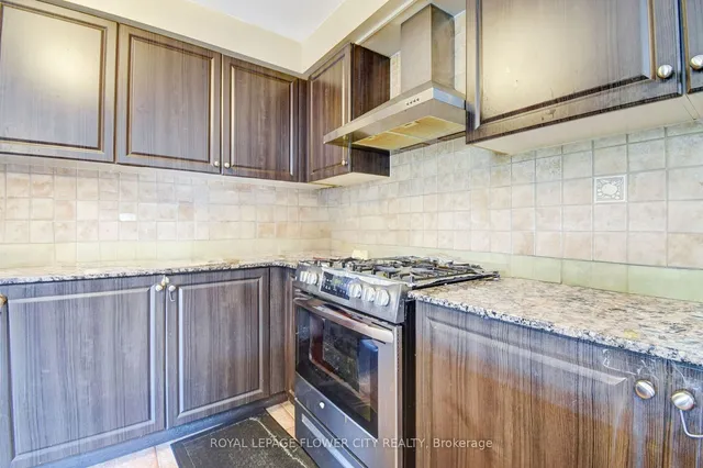 Additional image 28 of 4 Chadwick St