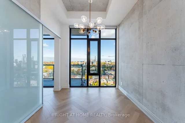 Additional image 20 of 608 Richmond St Unit LPH02