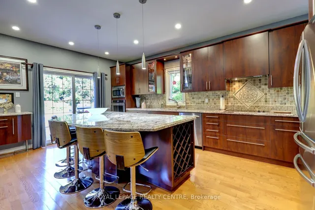 Additional image 9 of 102 Kenpark Ave