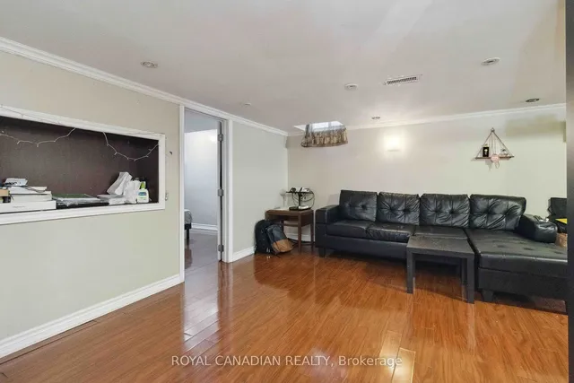 Additional image 32 of 1230 Prestonwood Cres