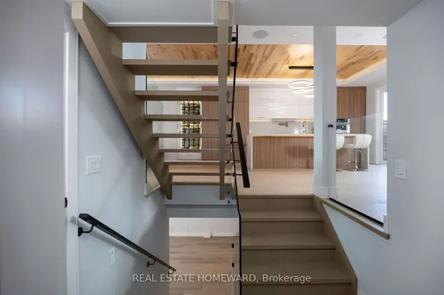 Additional image 30 of 307 Delta St