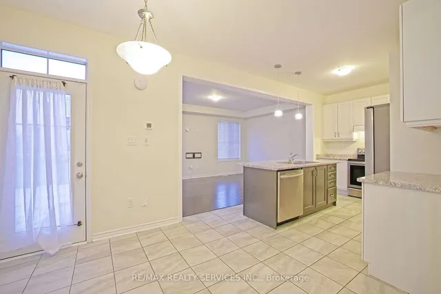 Additional image 10 of 2 Redfern St