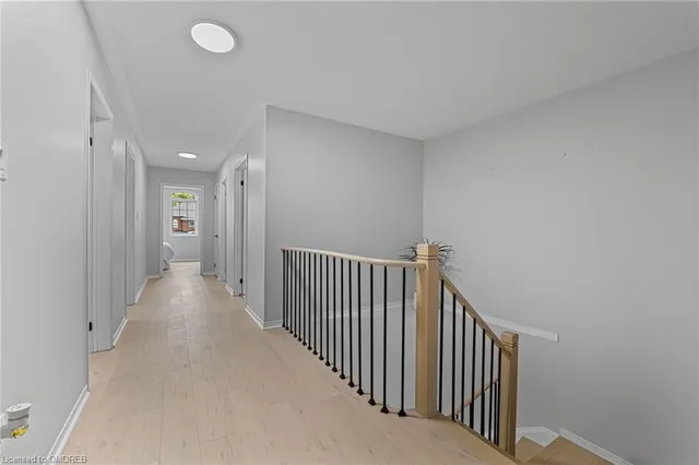 Additional image 19 of 486 Acumen Crt