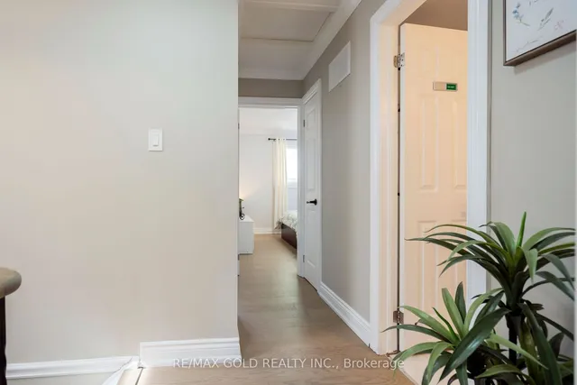 Additional image 20 of 72 Crenshaw Crt