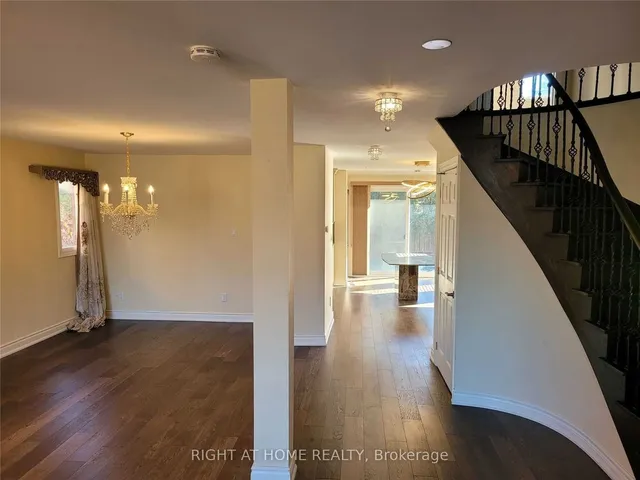 Additional image 6 of 1080 Glenashton Dr