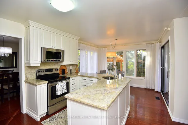 Additional image 15 of 570 Harmony Ave