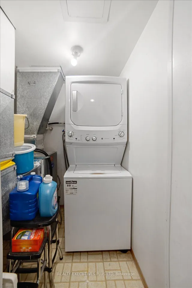 Additional image 17 of 4235 Sherwoodtowne Blvd Unit 702