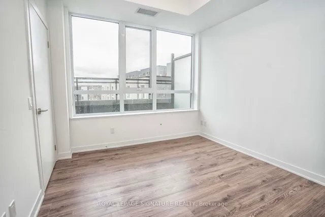 Additional image 14 of 405 Dundas St Unit 310