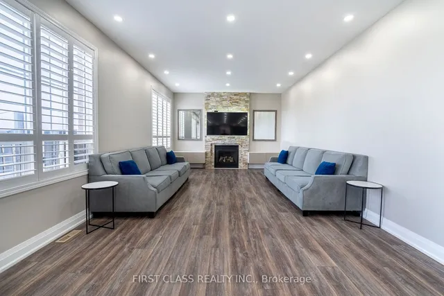 Additional image 11 of 26 Pecan Dr