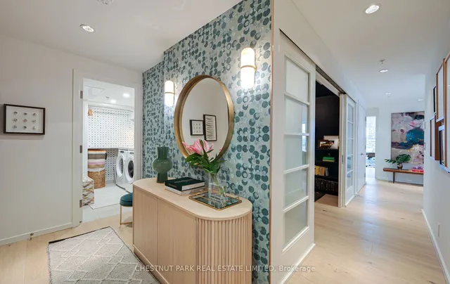 Additional image 4 of 180 University Ave Unit 3206