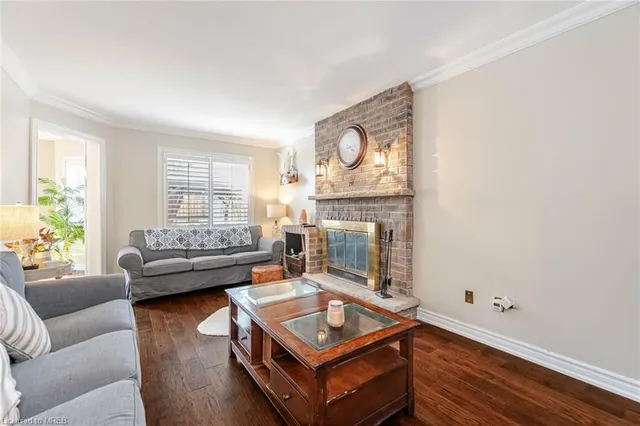 Additional image 9 of 1438 Winterbourne Dr