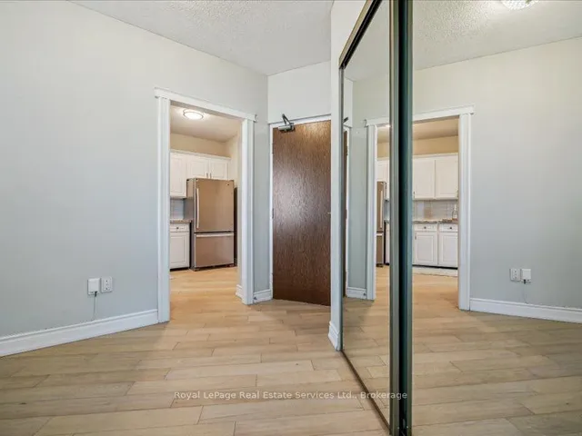 Additional image 8 of 5250 Lakeshore Rd Unit 708