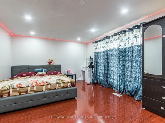 Additional image 19 of 60 Banting Cres