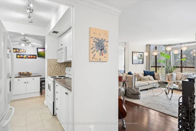 Additional image 3 of 1333 Bloor St Unit 205