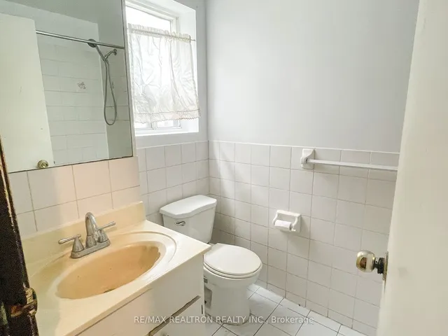 Additional image 15 of 82A Augusta Ave