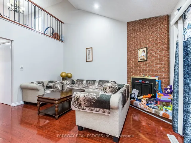 Additional image 7 of 60 Banting Cres