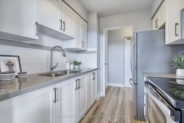 Additional image 10 of 3311 Kingston Rd Unit 802