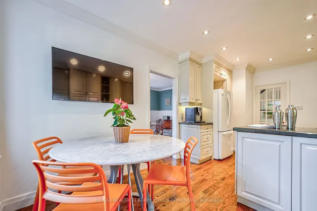 Additional image 13 of 115 Glenview Ave