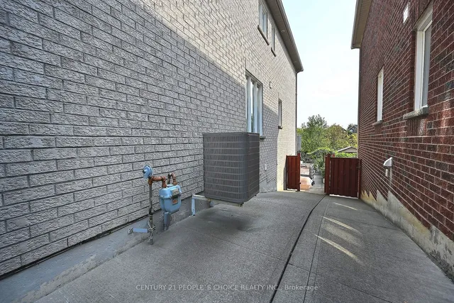 Additional image 35 of 50 Gallucci Cres