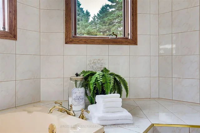 Additional image 23 of 22 Rosegarden Dr