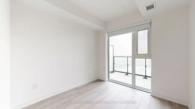 Additional image 23 of 8 Tippett Rd Unit 809