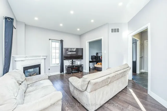 Additional image 9 of 530 Driftcurrent Dr Unit 29