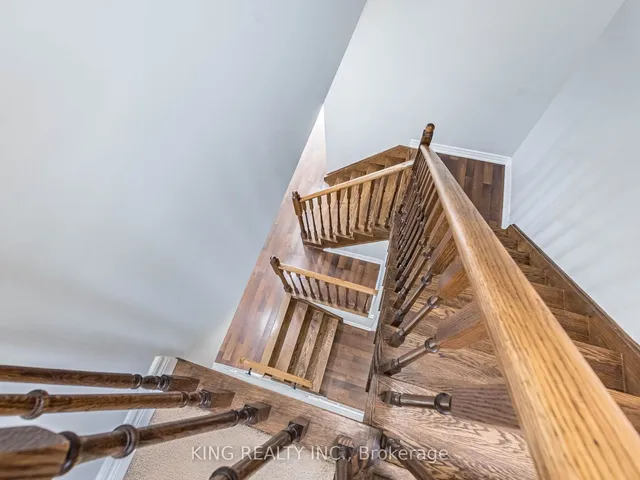 Additional image 22 of 40 Saint Dennis Rd