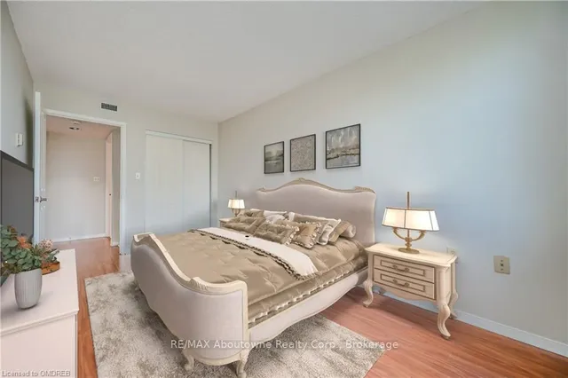 Additional image 17 of 2199 SIXTH Line Unit 310